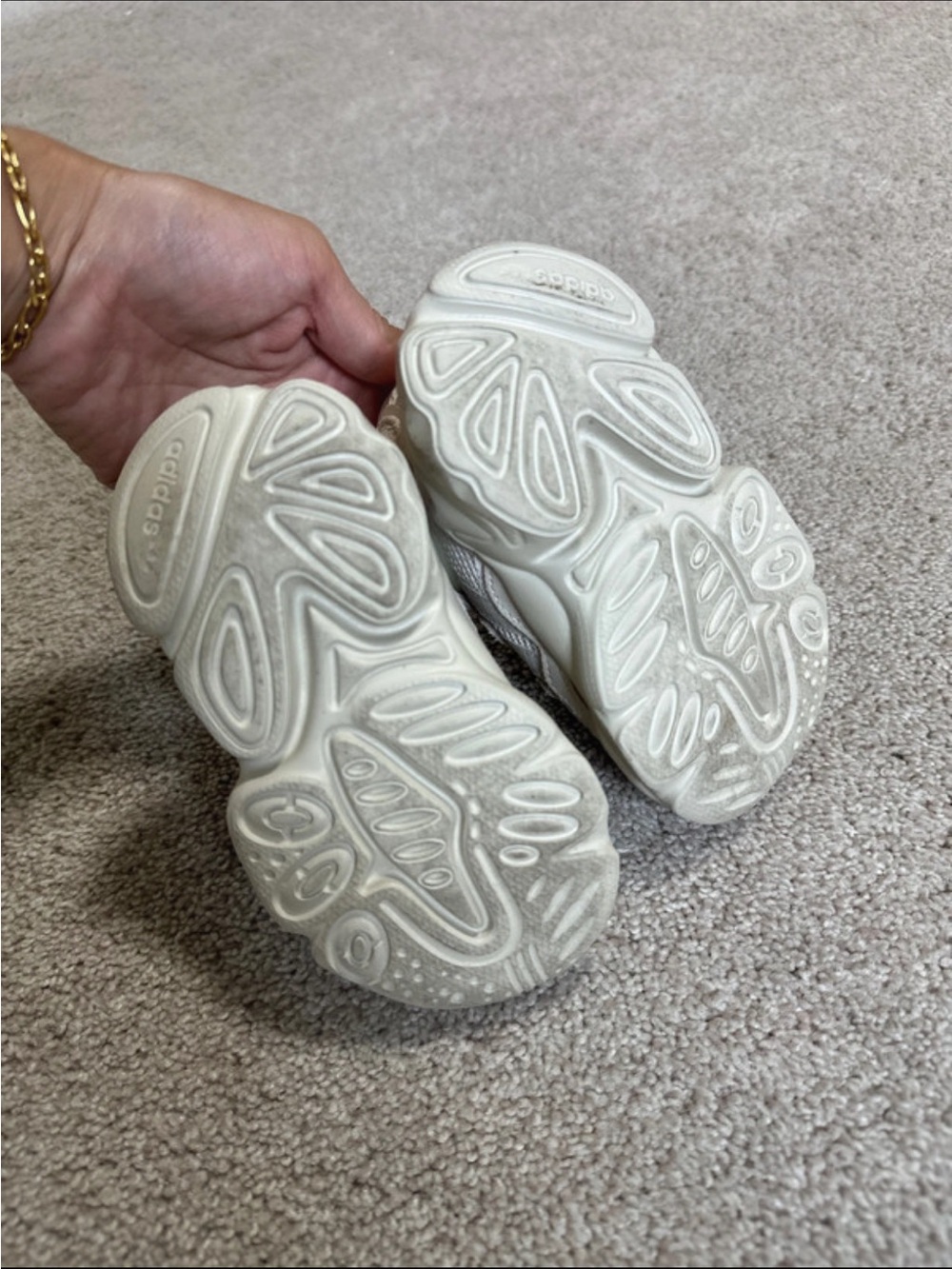 Toddler/Baby Adidas Ozweego Shoes - Picture 5 of 8